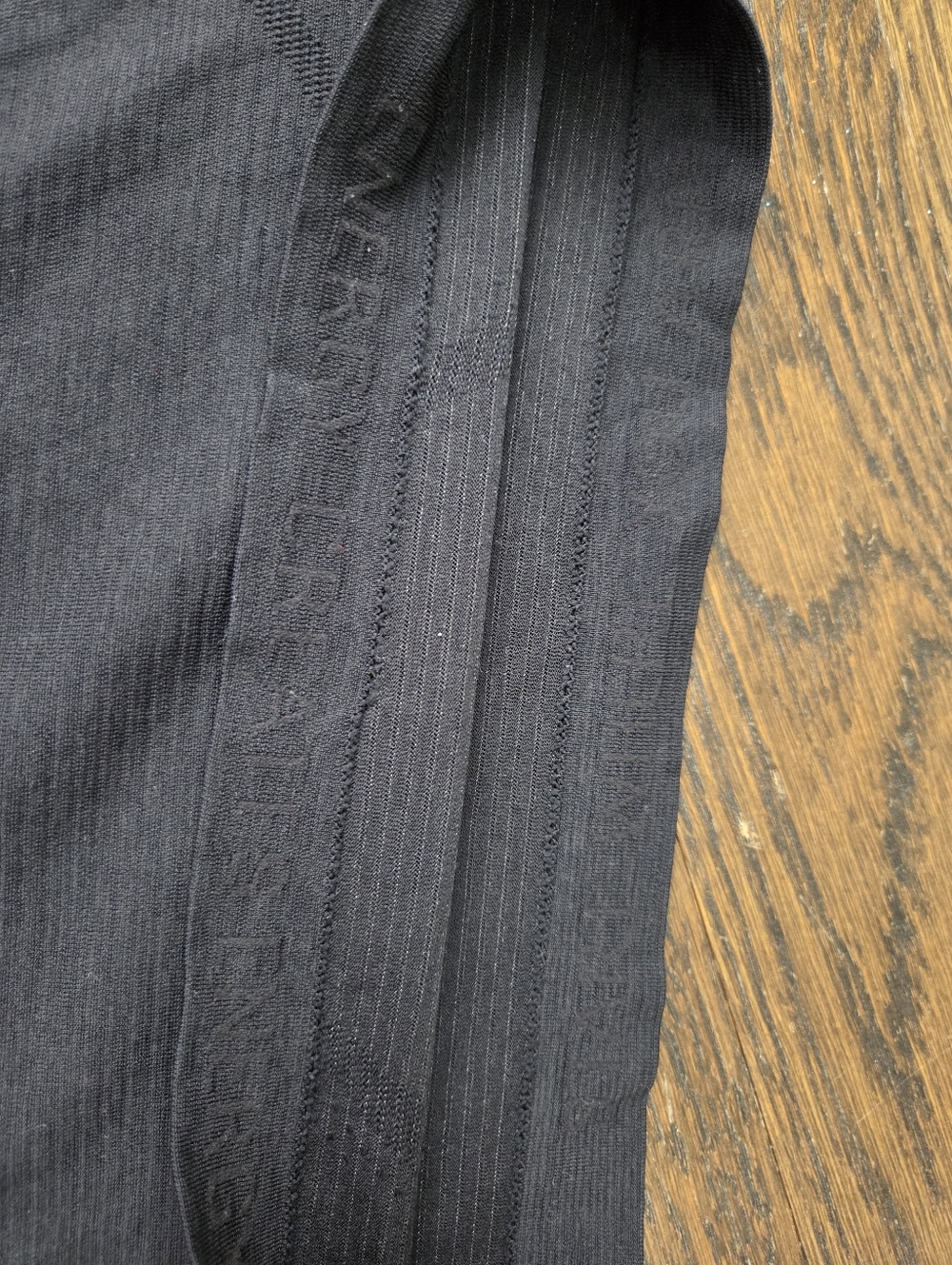 Lululemon Athletica Swiftly Tech Short Sleeve Crop Top Sz.4 - Picture 3 of 6